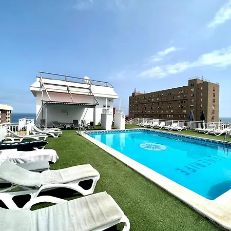 Reformed Studio With Wifi, Pool, At 250m From Playa Jardin In Πουέρτο Ντε Λα Κρουζ